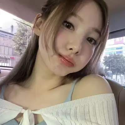 公奥婷